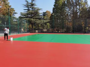 Thi công sơn sân Tennis