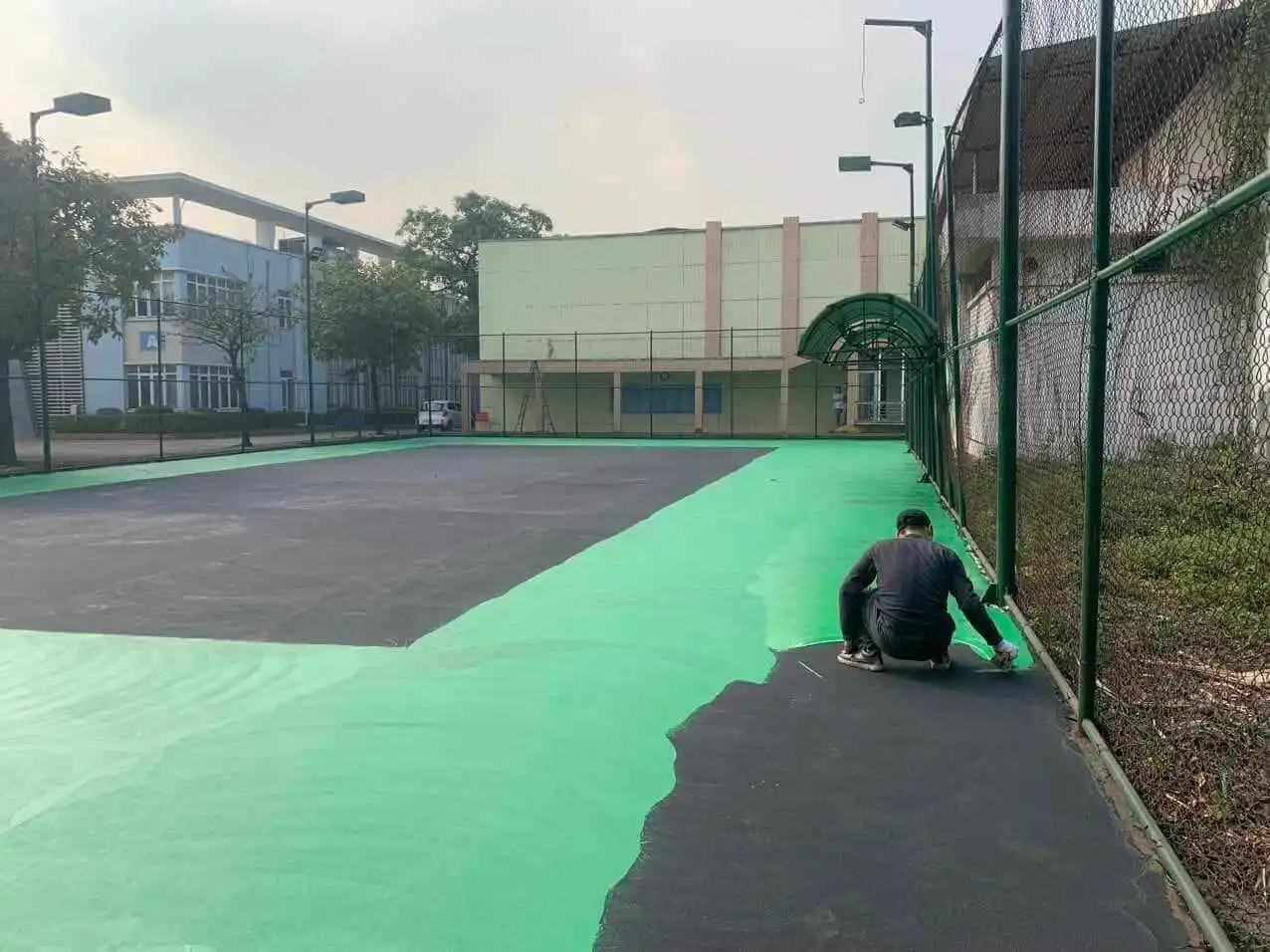 Thi công sơn sân bóng truyền/cầu lông