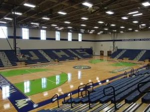 Thi công sơn nhà thi đấu/nhà văn hoá